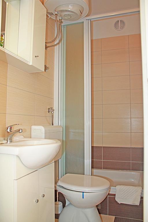 Bougainvillea Apartments ماكارسكا المظهر الخارجي الصورة